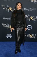 Salma Hayek Sweatshirt #3137906