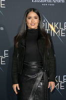 Salma Hayek Longsleeve T-shirt #3137938