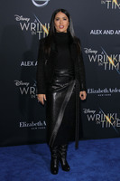 Salma Hayek Longsleeve T-shirt #3137961