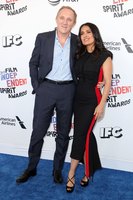 Salma Hayek Longsleeve T-shirt #3159069