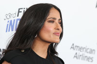 Salma Hayek Sweatshirt #3159123