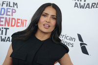 Salma Hayek Sweatshirt #3159191