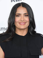 Salma Hayek Sweatshirt #3176879