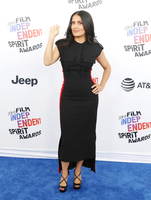 Salma Hayek Longsleeve T-shirt #3176949