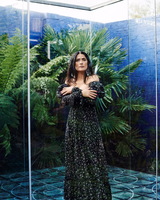 Salma Hayek Longsleeve T-shirt #3657587