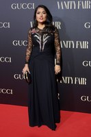 Salma Hayek Longsleeve T-shirt #3809321