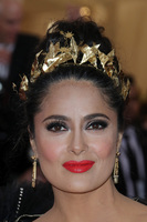 Salma Hayek Sweatshirt #3830633