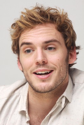 Sam Claflin stickers 2353283