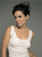 Sandra Bullock longsleeve t-shirt #2087004