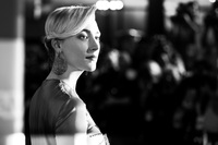 Saoirse Ronan Longsleeve T-shirt #3006435