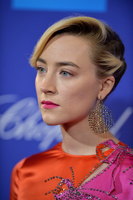 Saoirse Ronan Longsleeve T-shirt #3006448