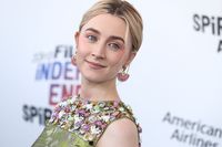 Saoirse Ronan Longsleeve T-shirt #3123846