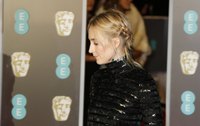 Saoirse Ronan Longsleeve T-shirt #3123992