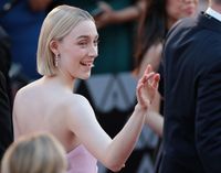 Saoirse Ronan magic mug #G1404253