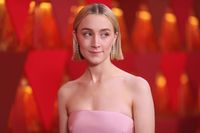 Saoirse Ronan Longsleeve T-shirt #3162227