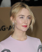 Saoirse Ronan Longsleeve T-shirt #3236373