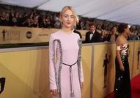 Saoirse Ronan Longsleeve T-shirt #3236390