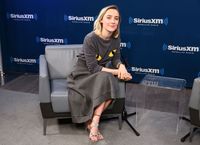 Saoirse Ronan Longsleeve T-shirt #3753769