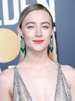 Saoirse Ronan Longsleeve T-shirt #3811568