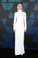 Saoirse Ronan Longsleeve T-shirt #3811572