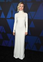 Saoirse Ronan Longsleeve T-shirt #3811574