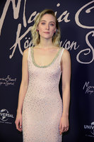 Saoirse Ronan Sweatshirt #3811579