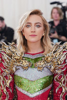 Saoirse Ronan Longsleeve T-shirt #3836143