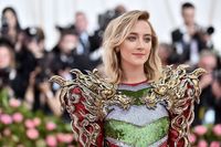 Saoirse Ronan Longsleeve T-shirt #3836162