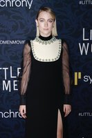 Saoirse Ronan Longsleeve T-shirt #3916120