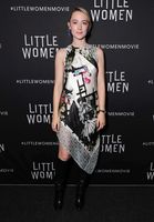 Saoirse Ronan Longsleeve T-shirt #3916153