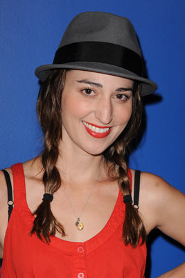 Sara Bareilles puzzle 2346056