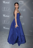 Sarah Hyland longsleeve t-shirt #3145547