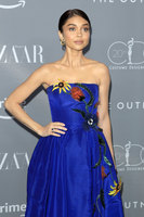 Sarah Hyland Sweatshirt #3145584