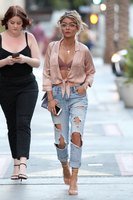 Sarah Hyland longsleeve t-shirt #3230171