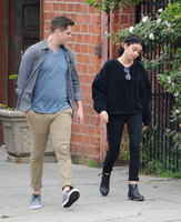 Sarah Hyland Sweatshirt #3298954