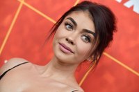Sarah Hyland mug #G2383726