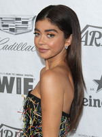 Sarah Hyland tote bag #G2427991