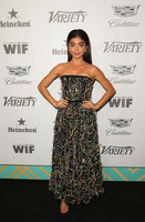 Sarah Hyland tote bag #G2428046