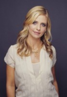 Sarah Michelle Gellar Longsleeve T-shirt #1249673