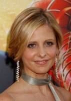 Sarah Michelle Gellar Longsleeve T-shirt #1255290