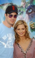 Sarah Michelle Gellar Longsleeve T-shirt #1255354