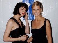 Sarah Michelle Gellar Sweatshirt #1255444