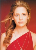 Sarah Michelle Gellar Longsleeve T-shirt #1279712