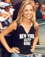 Sarah Michelle Gellar Longsleeve T-shirt #1279717