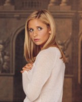 Sarah Michelle Gellar Longsleeve T-shirt #1279740