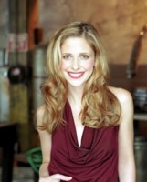 Sarah Michelle Gellar Sweatshirt #1279757