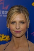 Sarah Michelle Gellar Longsleeve T-shirt #1279958