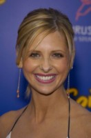 Sarah Michelle Gellar Longsleeve T-shirt #1279960
