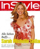 Sarah Michelle Gellar Sweatshirt #1280049