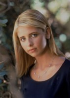 Sarah Michelle Gellar Longsleeve T-shirt #1303467